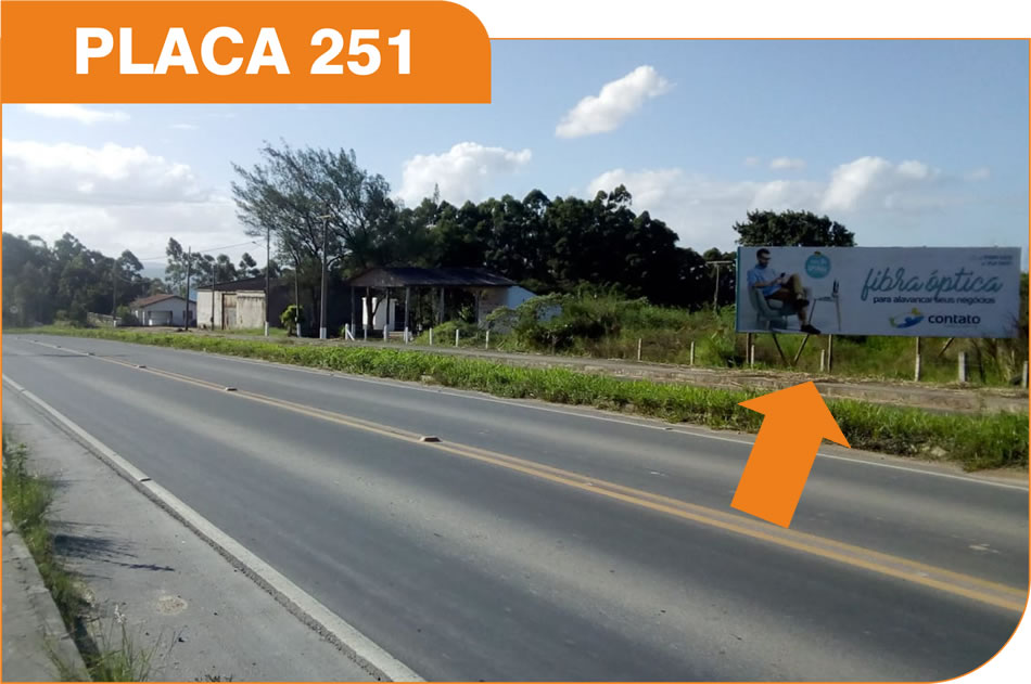 Outdoor em Morro da Fumaça - Rodovia Esplanada (SC 445)